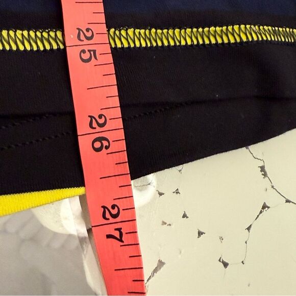 Lululemon Stripe Cool Racerback Tank Top Nulu Purple Blue Yellow Size 10 - Picture 4 of 4